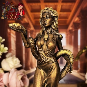 Medusa Statuette - 20cm Mythological Sculpture, Ancient Greek Decor, Unique Art for Collectors, 20cm - Medusa Gorgon Resin