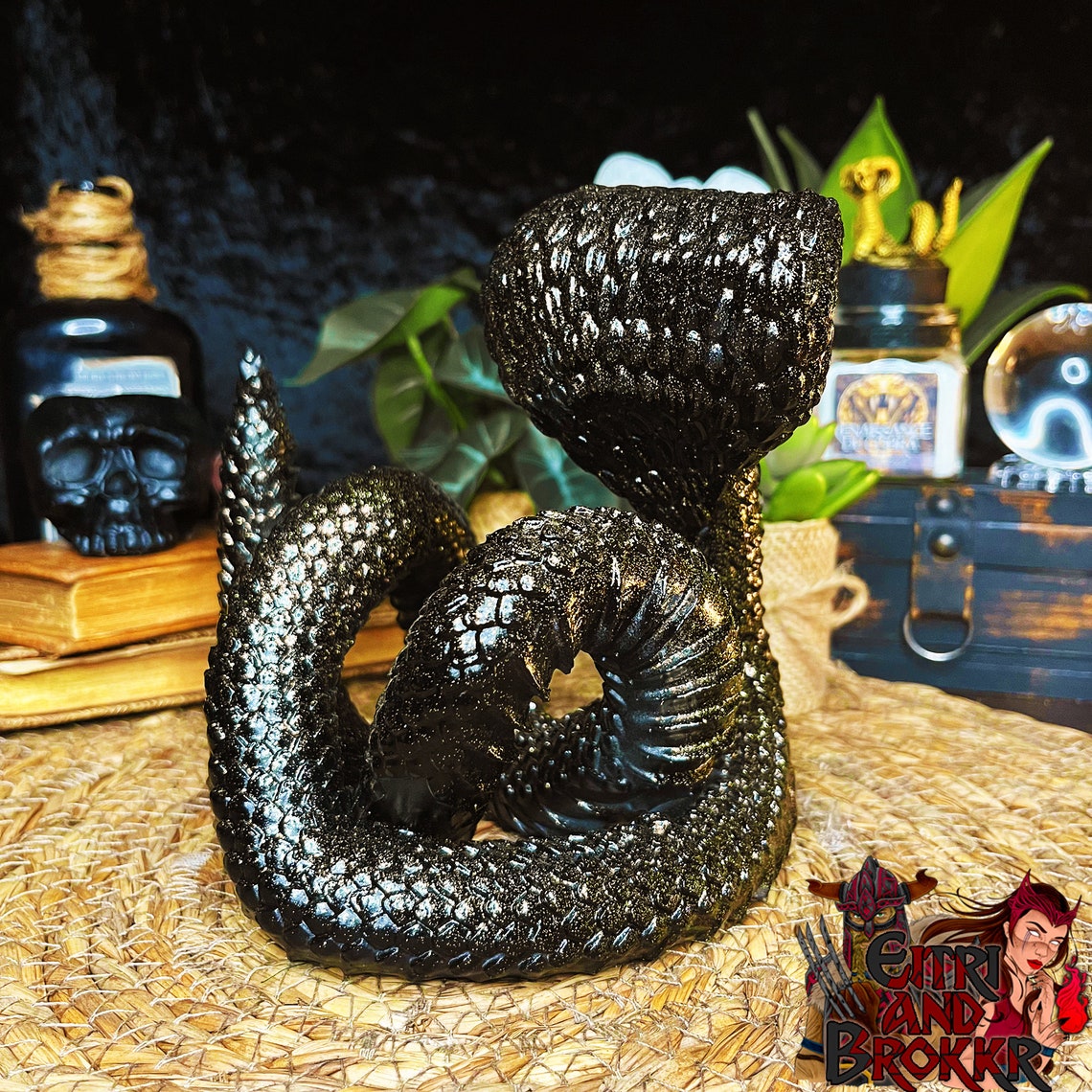 Black Cobra Snake With Gold Glitter Rattlesnake in Bronze-effect Resin ...