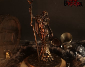 Figurine / Statuette of Hela (Hel) alone in resin decoration handmade ragnar valhalla thor pagan viking nordic garm garmr