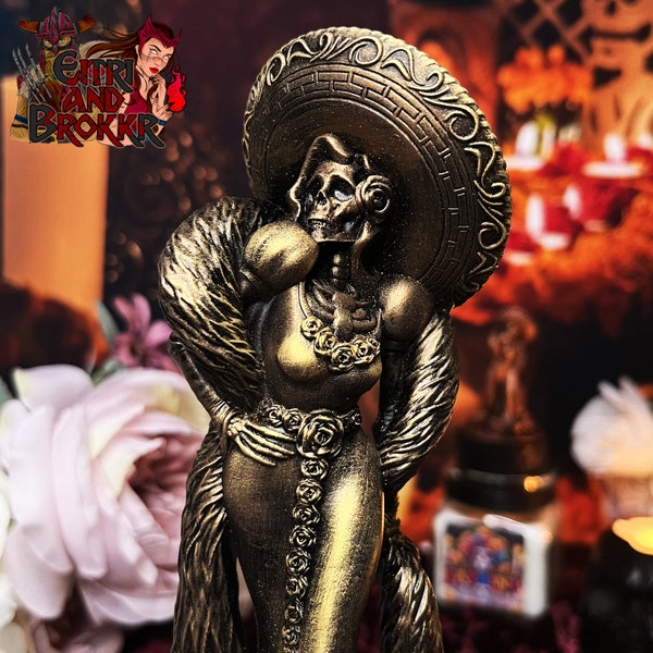 Figurine de La Catrina mexicaine, symbole du jour des morts 17 cm – Patine bronze et Or - en resine -