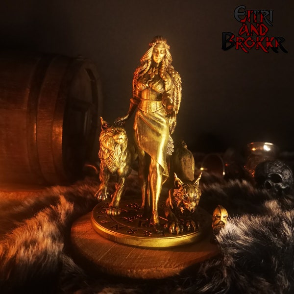 Figurine / Statuette de Freya Freyja en résine avec deux lynx dieu de la mythologie nordique viking décoration fait main valhalla thor loki