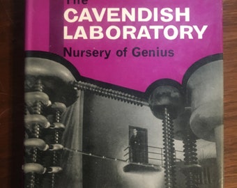 Laboratorium Cavendish: Szkółka geniuszu - 1962 - Egon Larsen - Teoria atomów - Instytut Badań Naukowych - Zrozumieć atomy