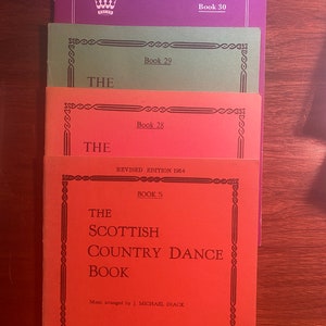 Scottish Country Dances Pick: Book 5, 28, 29 or 30 - Muriel Johnstone / J Diack - Sheetmusic - compositions from Scotland & Shetlands