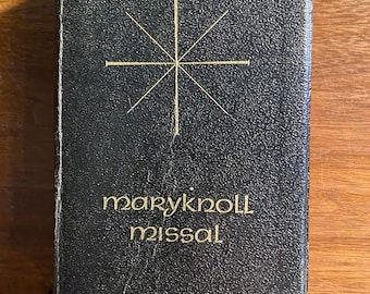 Maryknoll Missal - Maryknoll Fathers -  Holy Bible Readings Prayers Mass 1966 - Old / New Testament - Daily Missal Of the Mystical Body