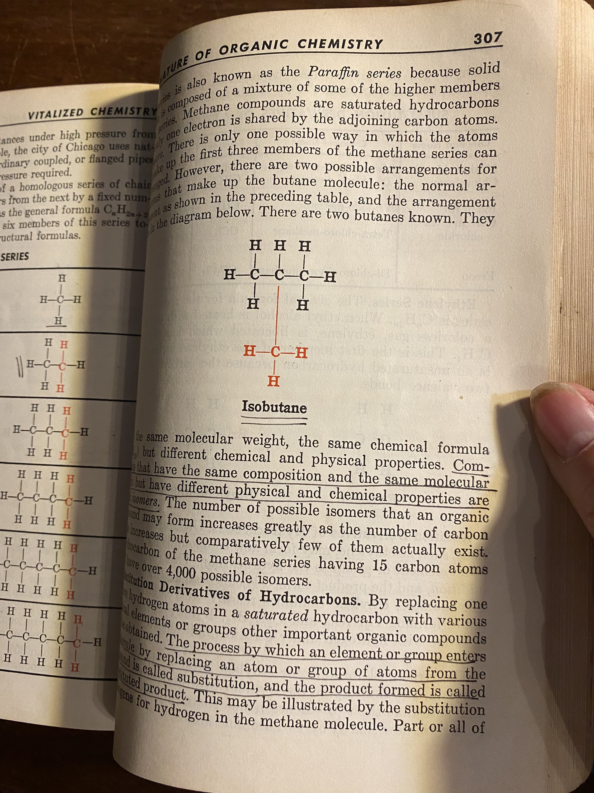 Vitalized Chemistry Including Atomic Energy - 1946 - Russell Des