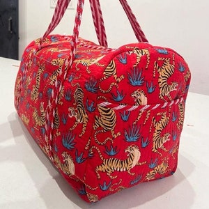 Handgemachte gesteppte Baumwolltasche große Reisetasche Beuteltasche Block-Druck-Gepäcktasche Boho Make-up-Tasche für Mädchen Einkaufstasche Wochenendtasche Aufbewahrungstasche