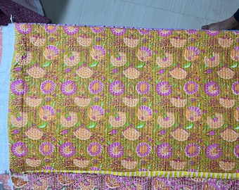 Indian Handmade Cotton Quilted Fabric Home Decor Block Print Quilted Fabric For Quilt/Runner/Bag/Jacket, Quilted Placemats Fabric For Sale