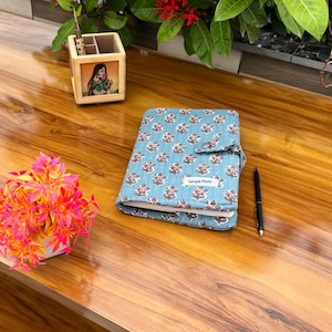 Handmade Cotton Quilted Notebook Cover– Reusable Fabric Journal Case– A5/A6 Book Sleeve– Gift For Writers/Student/Traveller/Floral Bookcover