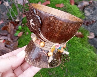 bowl for storing jewelry,handmade from natural coconut shell