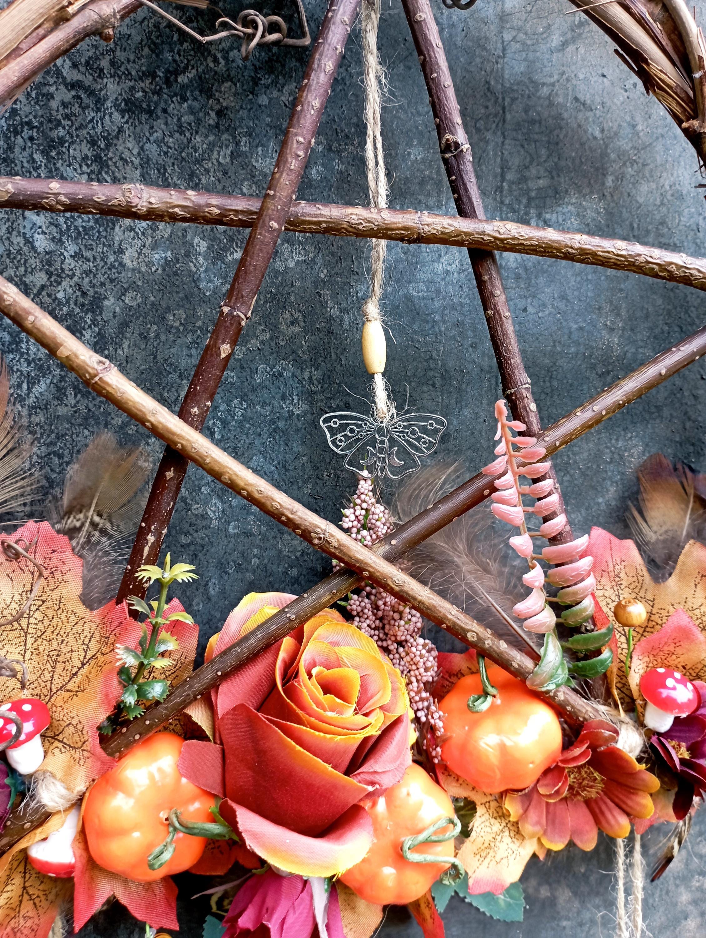 Pentacle of Protection, Witch Door Wreath, Wiccan Gifts for Witch