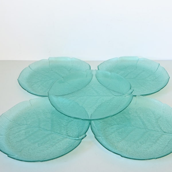 5 assiettes plates, feuilles, en verre, vintage, teintées bleu/vert,Arcoroc, collection Aspen