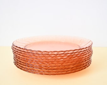 Set of 10 small pink vintage plates - arcoroc - glass