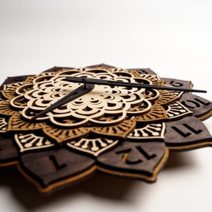 Väggklocka mandala, Yoga väggkonst, Yoga väggdekor, Mandala träklocka, Mandala väggklocka, Träväggklocka, Träväggklocka bild 8