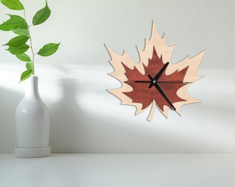 Maple clock, Maple leaf wall decor, Leaf wall clock, Canada wall clock, Fall leaf clock, Autumn leaves clock, Nature wall clock, Tree clock