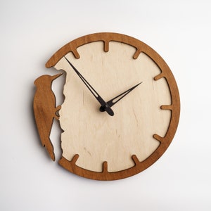 Woodpecker wall clock, Wood clock bird nature, Small wall clock, Wood wall clock, Nature wall clock, Unique wall clock, Bird clock