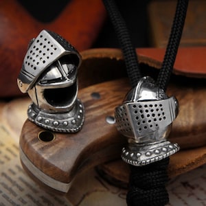 Paracord Bead &quot;Knight&#39;s Helmet & movable visor&quot; knife bead-lanyard bead-EDC bead-custom bead-gift for men-bracelet bead paracord bracelet