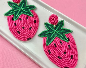 Pink Beaded Strawberry Earrings, Summer Earrings, Fruit Earrings, Gift Idea for Her, Summer Pool Party, Strawberry Theme, Teacher Gift