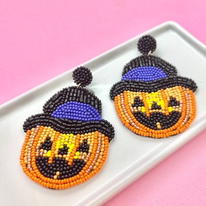 Pumpkin Witch Halloween Beaded Earrings, Halloween Earrings, Trunk or Treat, Trick or Treat, Teacher Earrings, Halloween Party, Ghost, Witch