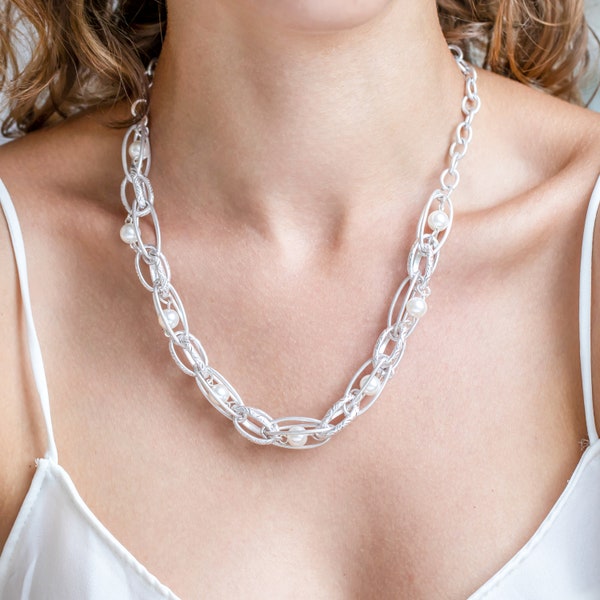 Silver And Pearl Curb Chain Necklace Layering Necklaces Pearl Choker Necklace Chunky Pearl Drop Necklace Silver Chain Necklace Vine Chain