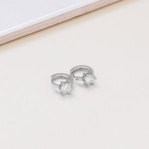 Crystal Drop Silber Ohrringe, kleine Kristall Mode Hoop Ohrringe für Frauen, Drop Huggie Statement Ohrringe