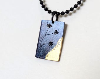 Blaue Blume 24k Goldfolie Flamme Patina Stahl Anhänger