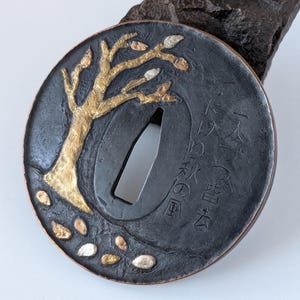 Tsuba - Guardia per spada giapponese Katana con intarsio autunnale Haiku
