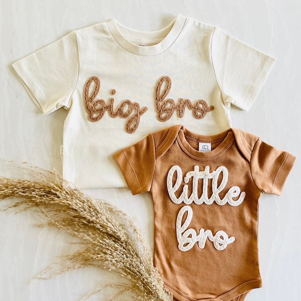 SIBLING ANNOUNCEMENT SHIRTS - Big Bro Little Sis - Matching Siblings Outfit - Big Sister Tee - Big Brother Shirts - Little Sis Bro Onesie®