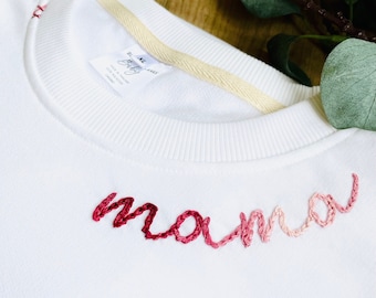 MAMA EMBROIDERED SWEATSHIRT - Personalized Mama Collar Crewneck - Custom Mama Sweatshirt - Gift for Mom - Mother's Day Gift -