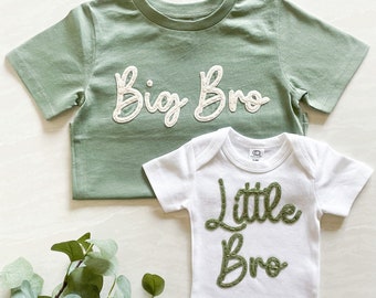 SIBLING MATCHING OUTFIT - Big Bro Tee - Little Bro Onesie® - Hand Embroidered - Personalized Sibling Shirts - Baby Announcement