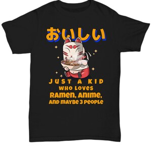 Cat Ramen gift- Ramen Noodles + anime shirt, retro manga Japanese noodles tee, kawaii Japan Aesthetic T-shirt for Foodie women, Ramen Queen