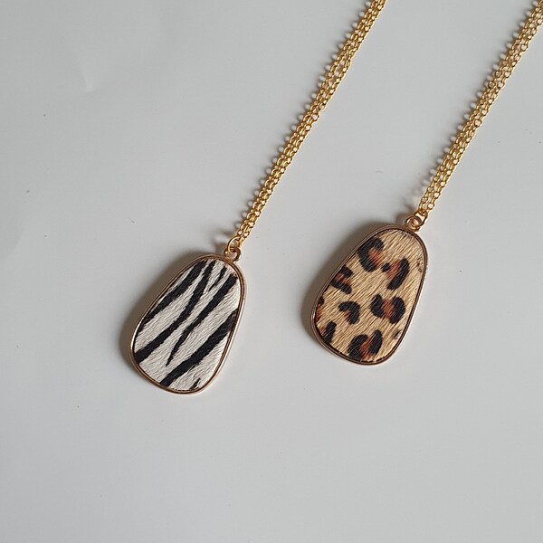 Leopard Print Necklace, Zebra Print Necklace, Animal Print Pendant, Gold Jewellery, Animal Lovers Gift, Safari Theme, Gift Idea for Her