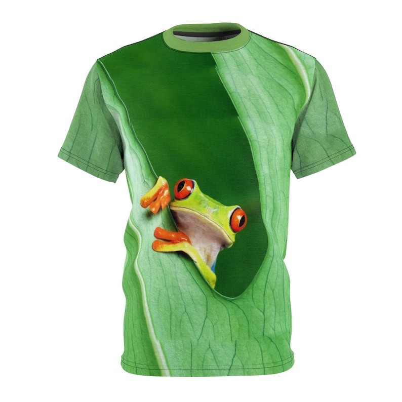 magic is real and so is my frog shirt