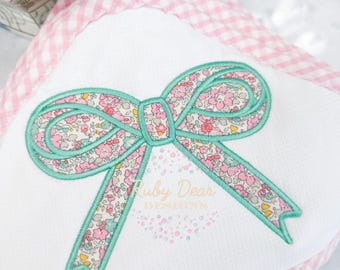Preppy Bow Girly Applique Satin Stitch Machine Embroidery Design