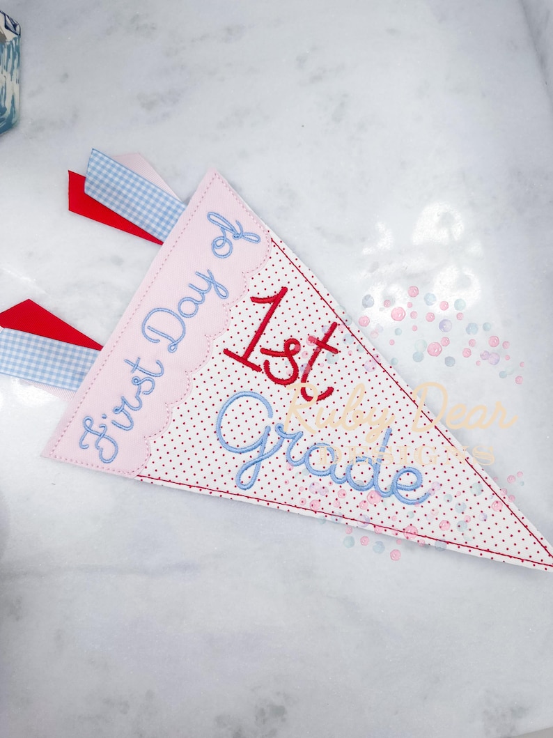 In the Hoop Scallop Pennant Back to School Bean Stitch Machine ...