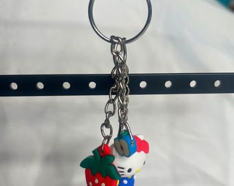 Llavero de Hello Kitty *En apoyo a la cirugía de Swiffer*