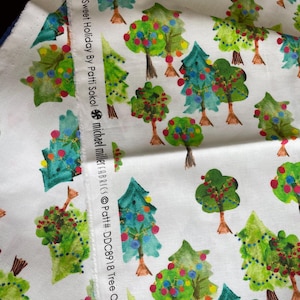 Flora and Fauna Lattice Sherbet - Patty Sloniger - PER QUARTER METRE Flora and Fauna Lattice Sherbet - Patty Sloniger - PER QUARTER METRE