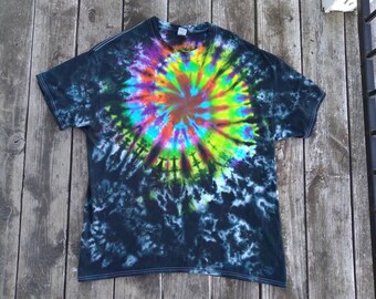 Tie Dyed Shirt | Rainbow Wormhole | XL