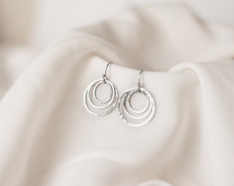 Hammered Short Triple Circle Stainless Steel Statement Earrings