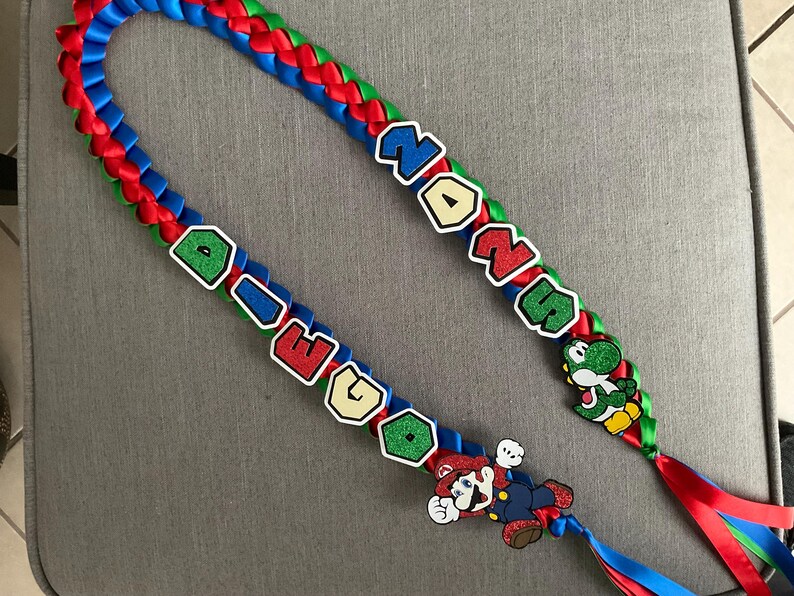 Graduation Leis // Ribbon Lei // Graduation // Graduation Gifts ...