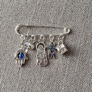 unisex religious maternity pregnancy pin brooch seguro de ma'ternidad baby shower gender reveal car set pin evil protection stroller brooch Virgin Mary 2