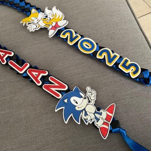 Graduation Leis // Ribbon Lei // Graduation // Graduation Gifts // Graduation Lei // Grad Leis // black blue