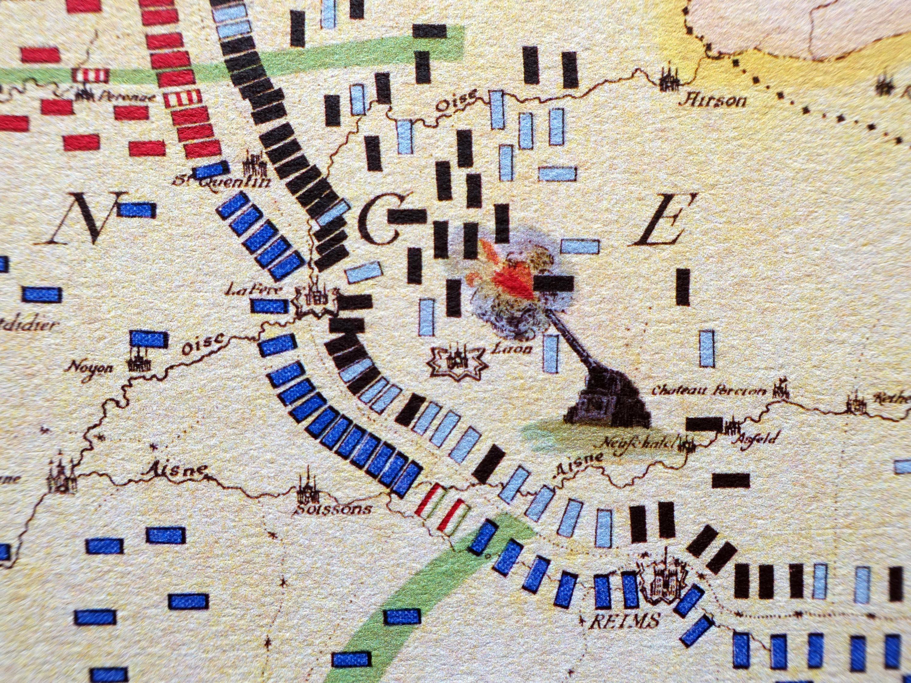 1918 年の第一次世界大戦の戦場地図。驚くほど詳細で、注目に値する