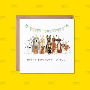 Puede incluir: Una tarjeta de cumplea&ntilde;os con un grupo de perros que llevan sombreros de fiesta y cantan "Feliz cumplea&ntilde;os". La tarjeta tiene un fondo blanco con una pancarta colorida que dice "Feliz cumplea&ntilde;os".