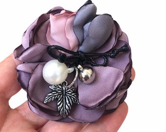 Purple Fabric Flower Brooch-2.75 inch- Roses Brooch Pin- Vintage Flower Brooch-Flower Pearl Brooch-Fabric Rose Brooch-Head Brooch