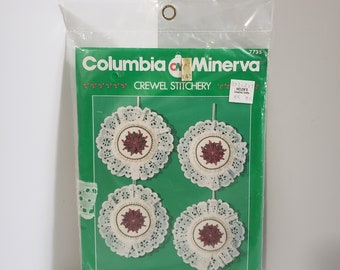 Hallmark Columbia Minerva Crewel Christmas Ornament Kit 3