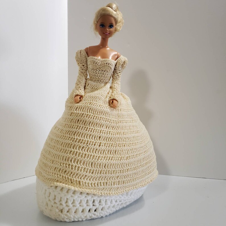 Barbie with partial wedding dress dress form - incomplete - Yo Barbie with partial wedding dress dress form - incomplete - Yo