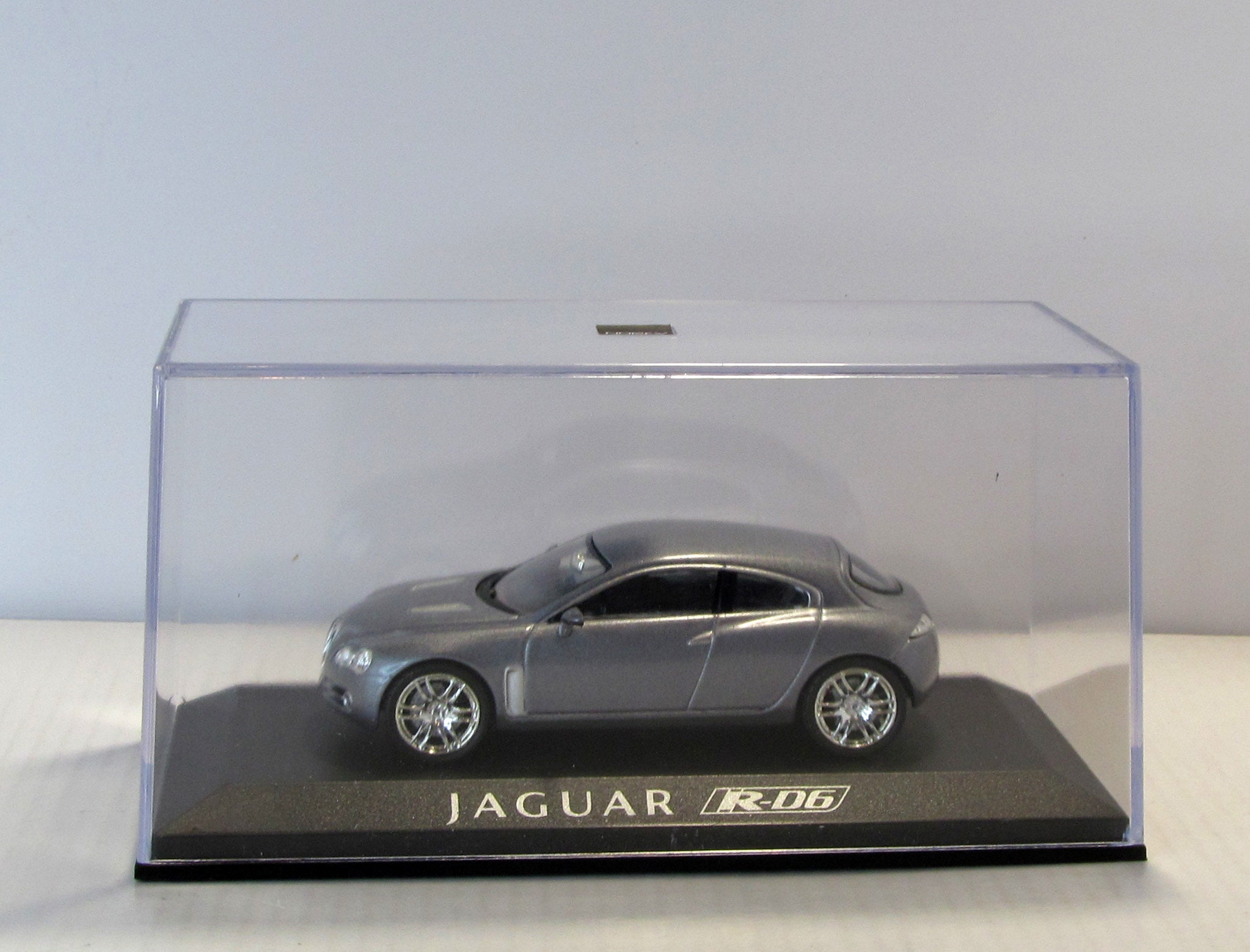 Présentoir Pour Voitures Miniatures 1/64 - Plateforme Garage Acrylique, Dimensions 30x20x10cm, Pour Collection, Décoration Bureau