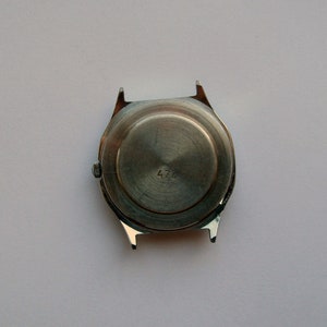 Orologio sovietico vintage Luch. Amicizia tra URSS e USA Watch. Orologio da polso al quarzo anni '80. Orologio russo. Orologio da uomo. Regalo unico per lui immagine 3