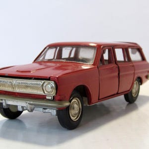 Volga Gaz 24-02, made in USSR, Agate, Incotex. Diecast scale 1:43, Die cast model. car replica. collectible present. rare diecast. Vintage