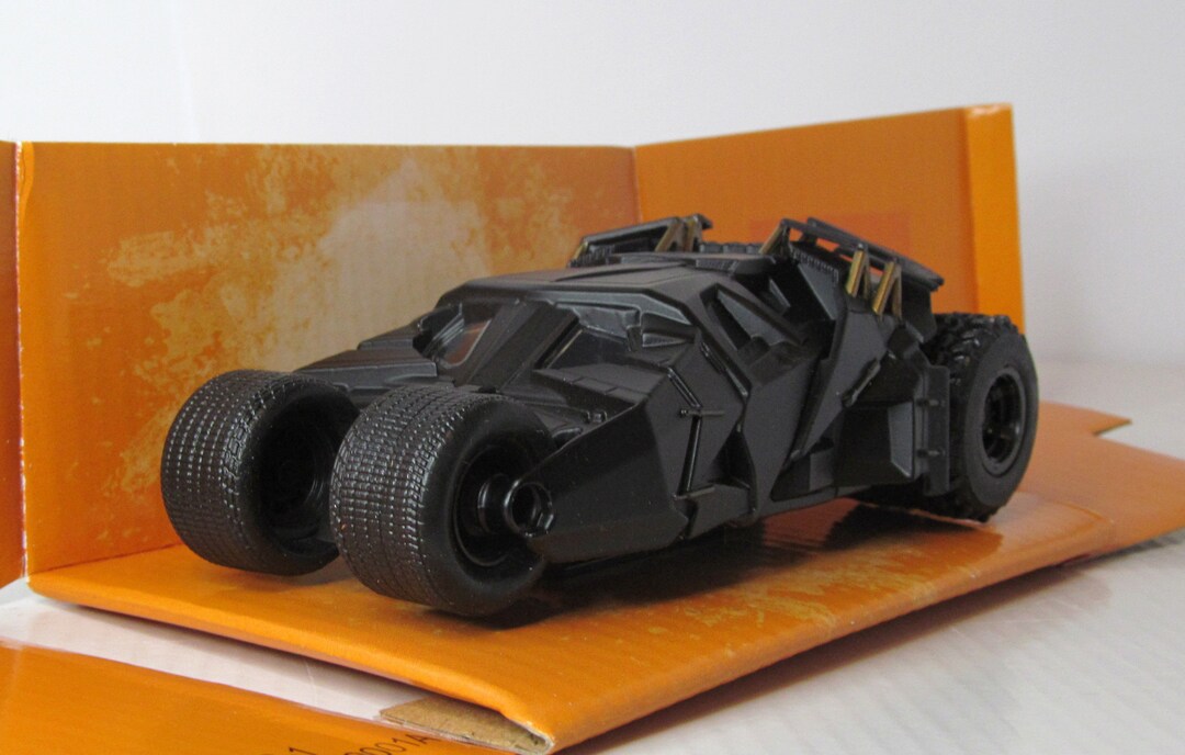 Batmobile the Dark Knight 2008, Jada Toys, Box. Diecast Scale 143